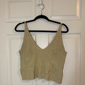 Cropped tank top